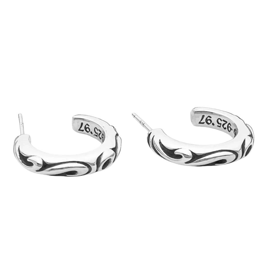 Carved Teardrop Curved Earrings