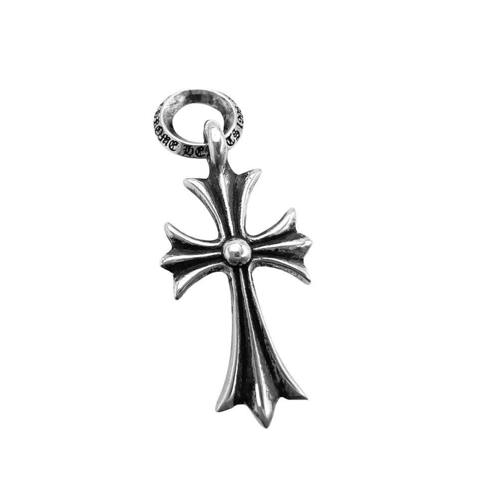CH Loop Cross Pendant Tiny