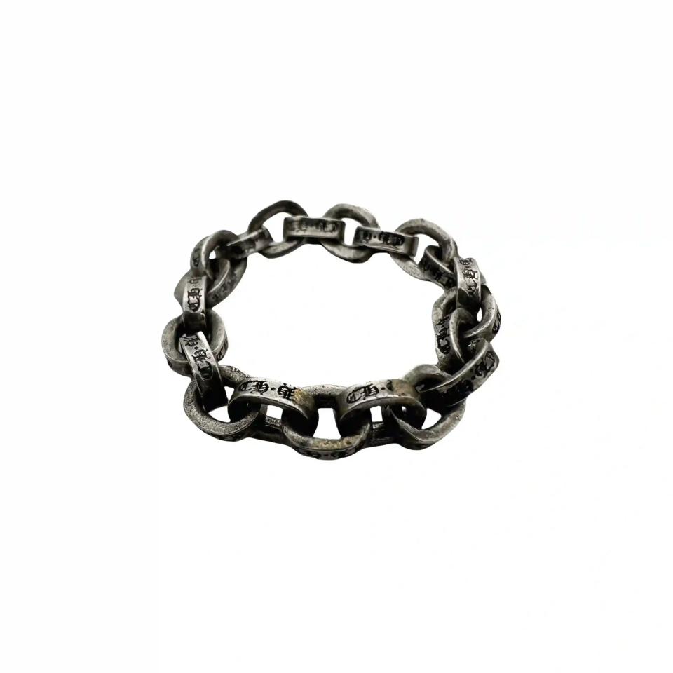 Large Paper Chain Link Ring